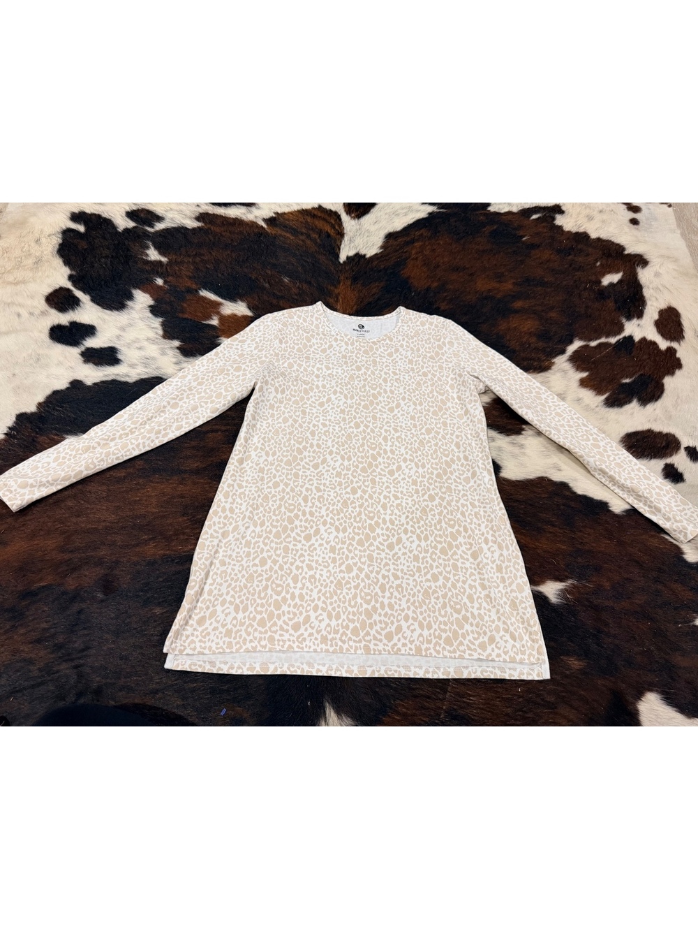 MarleyLilly Beige Leopard Print Long Sleeve Shirt Large